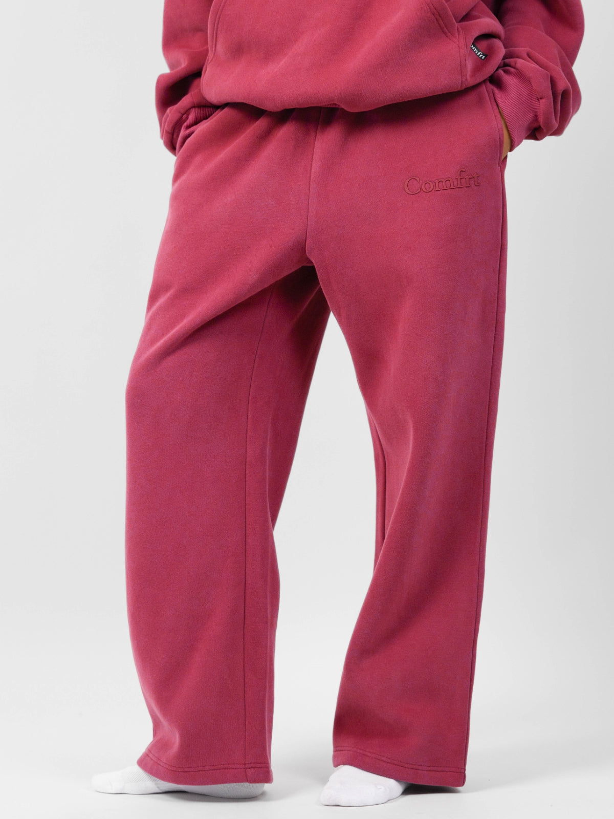 Minimalist Straight Leg Sweatpants – Short