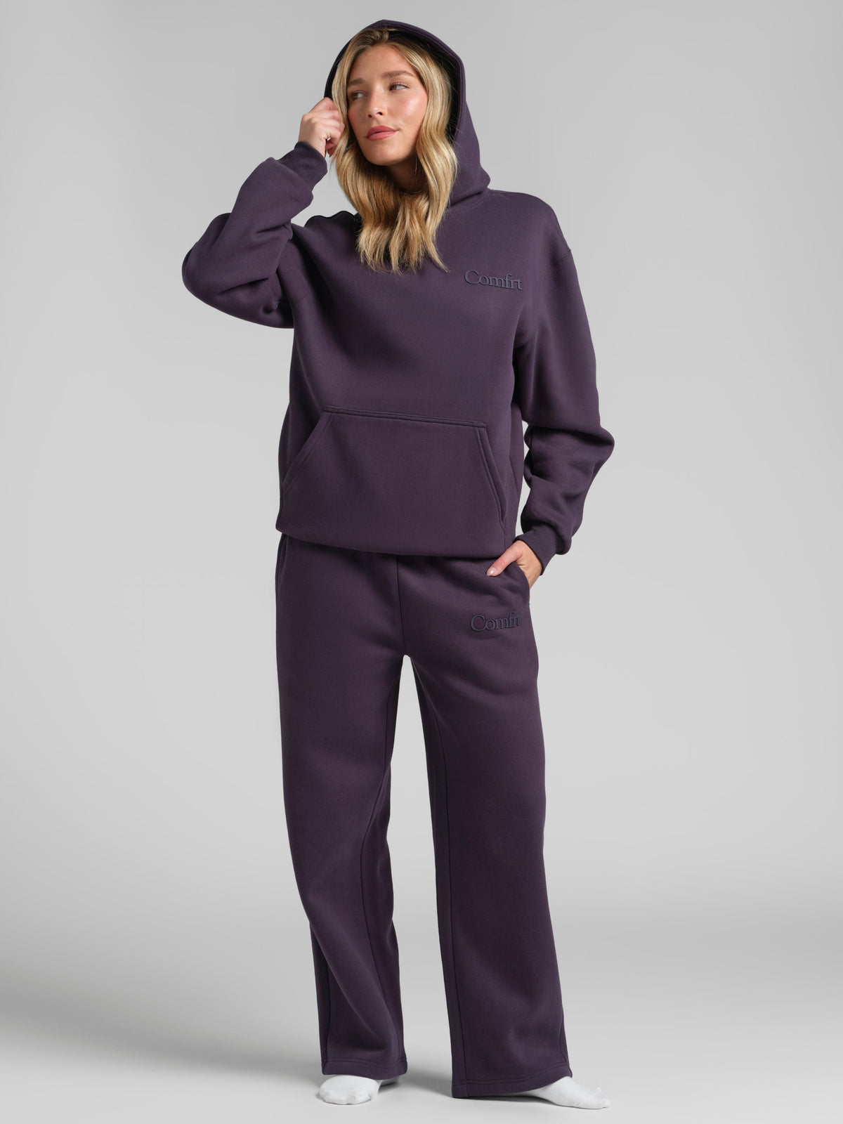 Minimalist Straight Leg Sweatpants – Short
